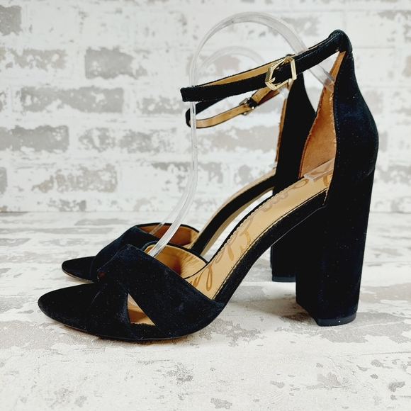 NEW Sam Edelman Yancy Black Heeled Ankle Strap Sandals H263 - Picture 1 of 13
